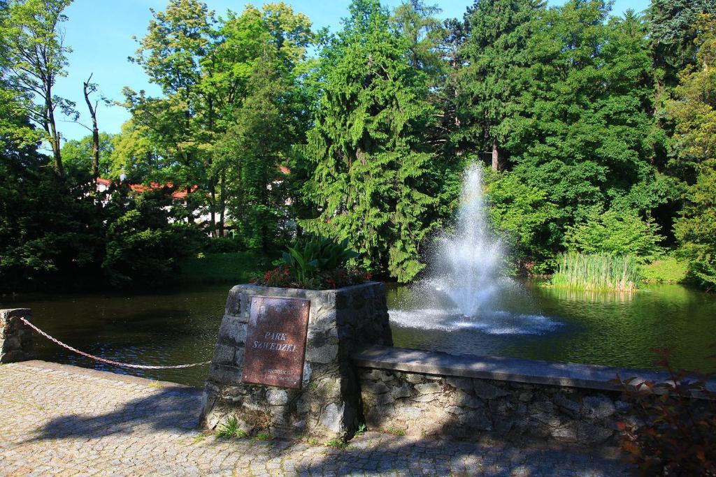 Hotel Camelot Szczawno-Zdroj Luaran gambar