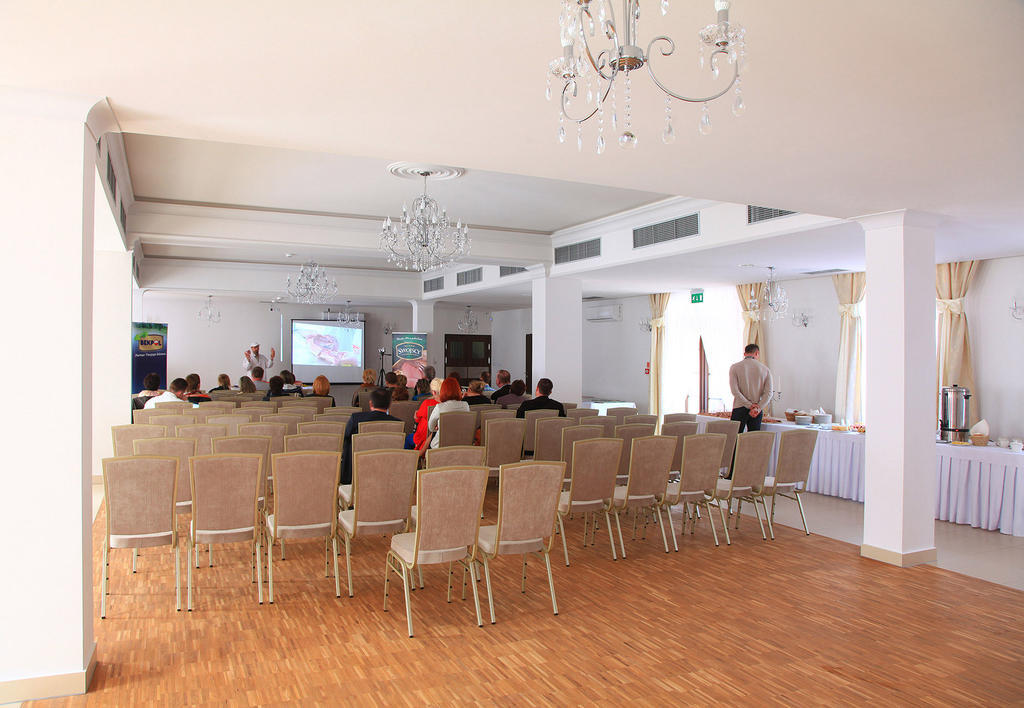 Hotel Camelot Szczawno-Zdroj Luaran gambar